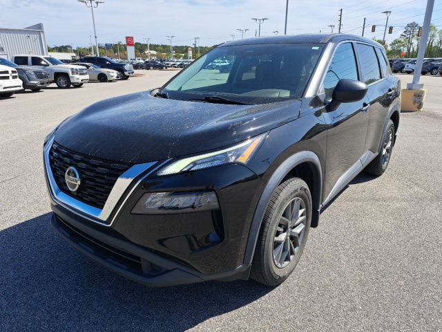 Used 2021 Black Nissan S image 2