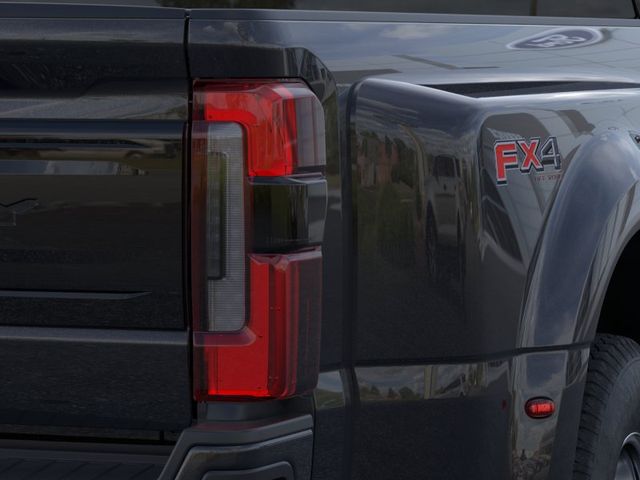 New 2026 Black Ford Platinum image 21