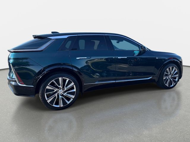 Certified Used 2025 Green Cadillac Luxury image 6