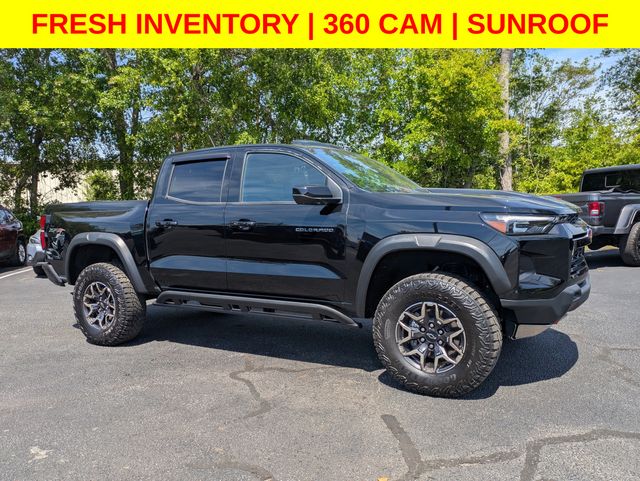 Black 2024 Chevrolet Colorado ZR2 Crew Cab 4WD Pickup Truck Four-Wheel Drive 8-Speed Automatic
