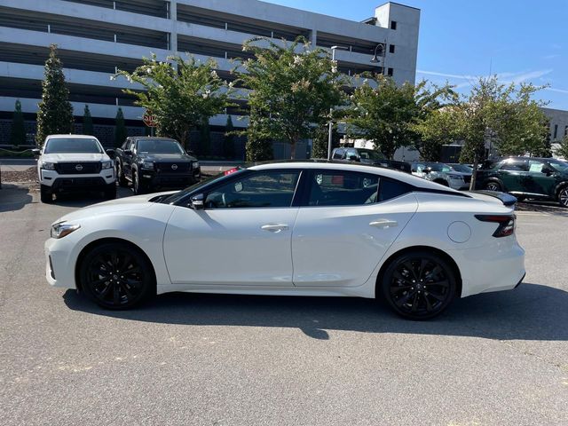 2023 Nissan Maxima SR 6