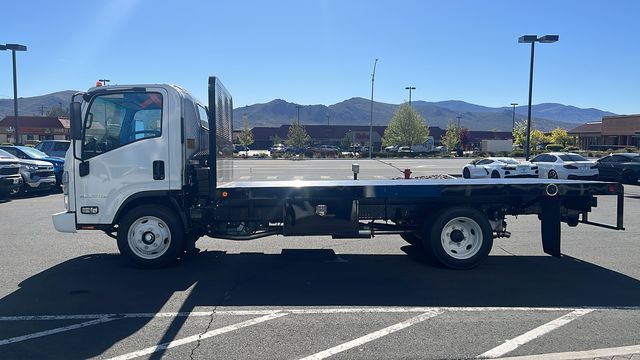 2025 Chevrolet 5500 XG LCF Gas  9