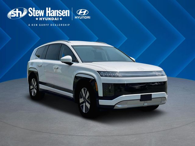 New 2026 White Hyundai SEL image 11