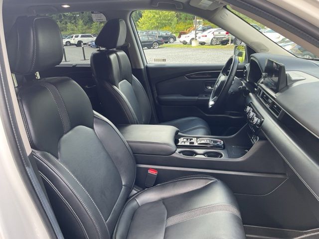Used 2024 Honda Pilot SUV