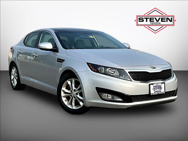 Bright Silver Metallic 2013 Kia Optima Sedan Front-Wheel Drive 6-Speed Automatic
