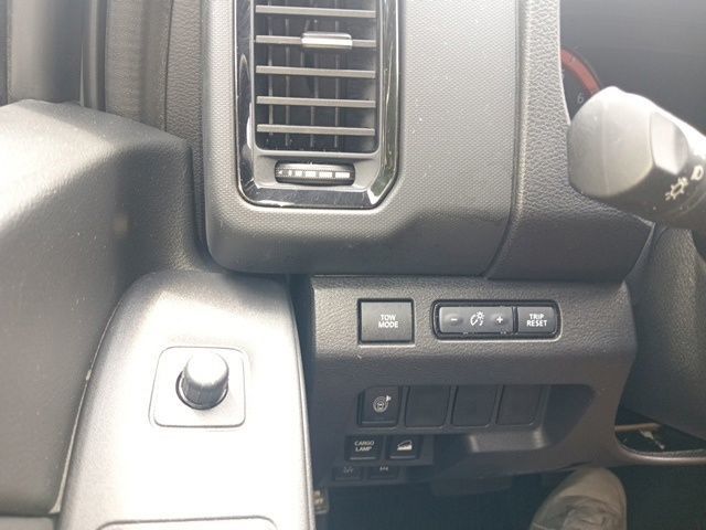 Used 2024 Nissan Frontier Truck