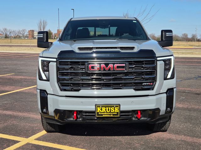 2025 GMC Sierra 2500HD AT4