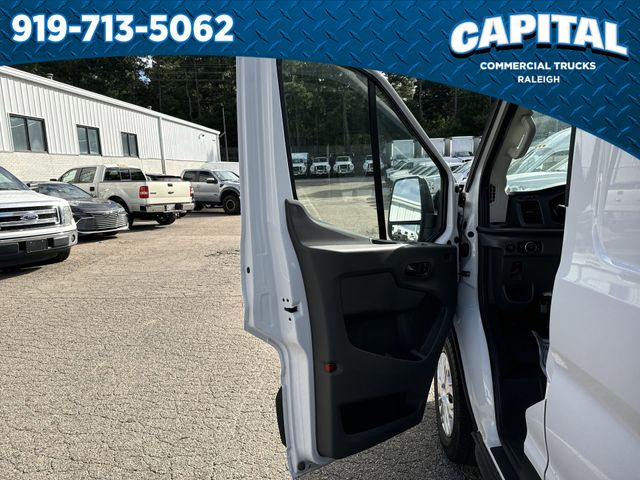 New 2022 White Ford HIGH ROOF CARGO VAN image 20
