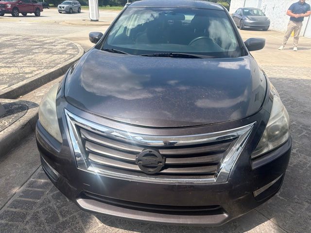Used 2013 Nissan Altima Sedan