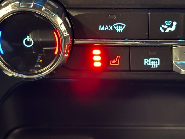 Used 2022 Blue Ford XLT image 24