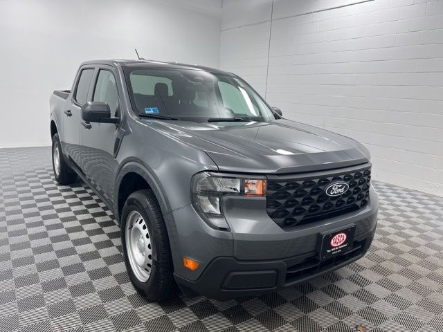 2025 Ford Maverick XL SuperCrew AWD
