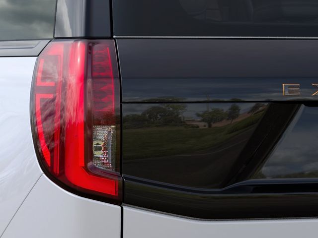 New 2027 White Ford Tremor image 22