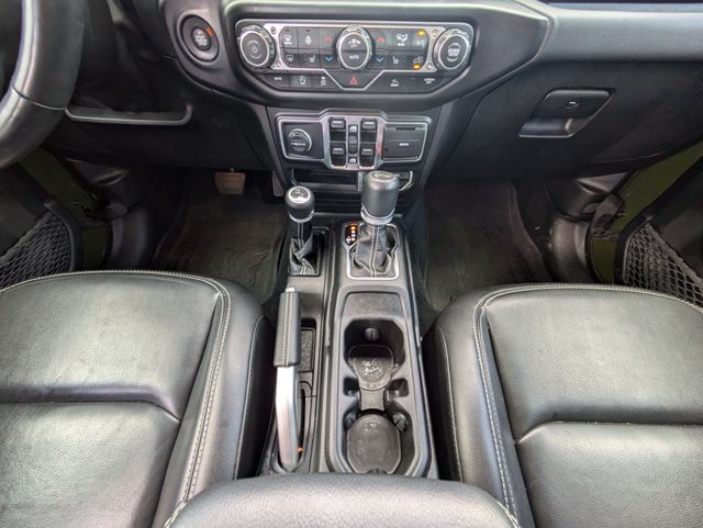 2022 Jeep Wrangler Unlimited Sahara 4x4