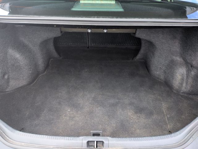 2015 Toyota Camry - Image 28