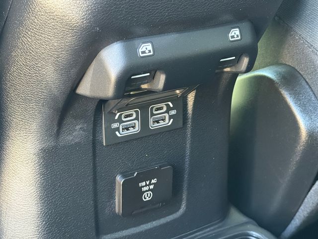 Used 2021 Green Jeep Unlimited Rubicon image 16