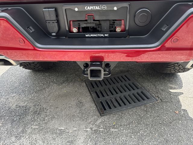 Used 2022  Chevrolet High Country image 14