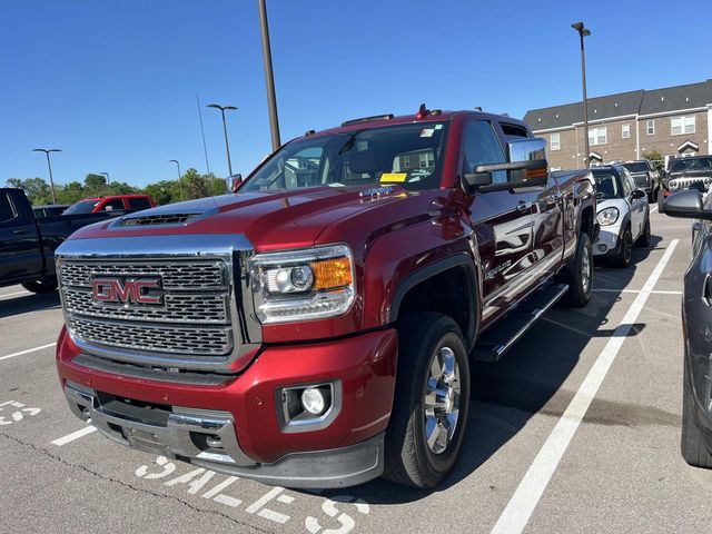 2018 GMC Sierra 3500HD Denali Crew Cab LB DRW 4WD