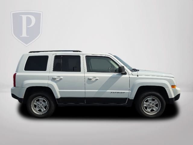 2016 Jeep Patriot Sport 10