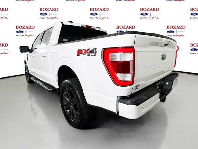 2021 Oxford White Ford F-150 Lariat 4X4 Truck