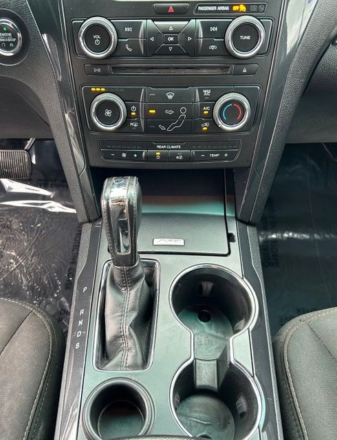 FordExplorer15
