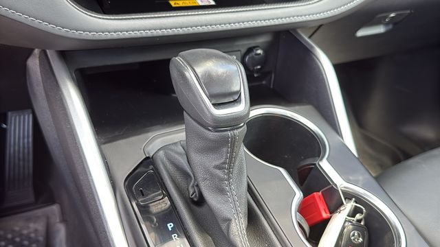 Used 2024 Toyota Highlander Hybrid SUV