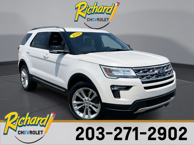 White Platinum Clearcoat Metallic 2018 Ford Explorer SUV / Crossover All-Wheel Drive 6-Speed Automatic