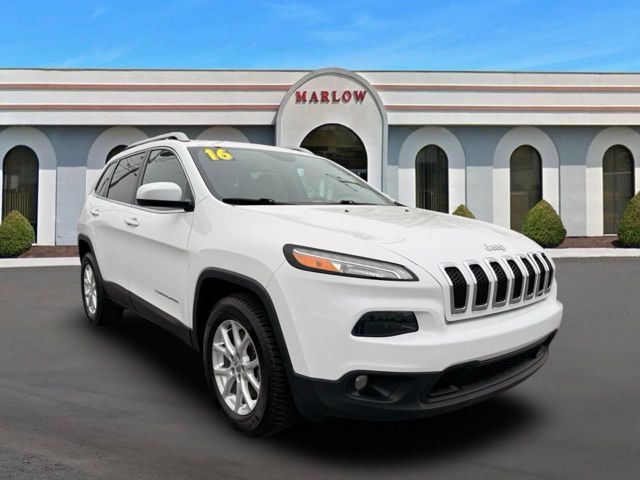 Bright White Clearcoat 2016 Jeep Cherokee Latitude 4WD SUV / Crossover Four-Wheel Drive 9-Speed Automatic