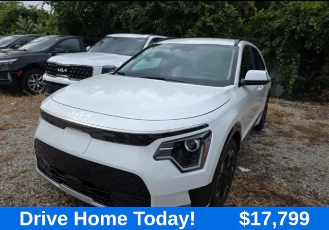Snow White Pearl 2023 Kia Niro EV SUV / Crossover Front-Wheel Drive 1-Speed Automatic