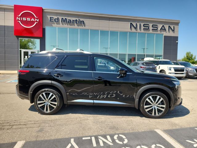 Super Black 2025 Nissan Pathfinder SUV / Crossover All-Wheel Drive 9-Speed Automatic