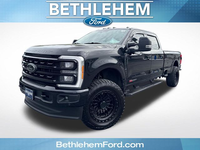 Black Metallic 2024 Ford F-350 Super Duty Lariat Crew Cab 4WD Pickup Truck Four-Wheel Drive Automatic