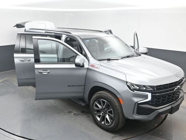 Used 2023 Gray Chevrolet Z71 image 54