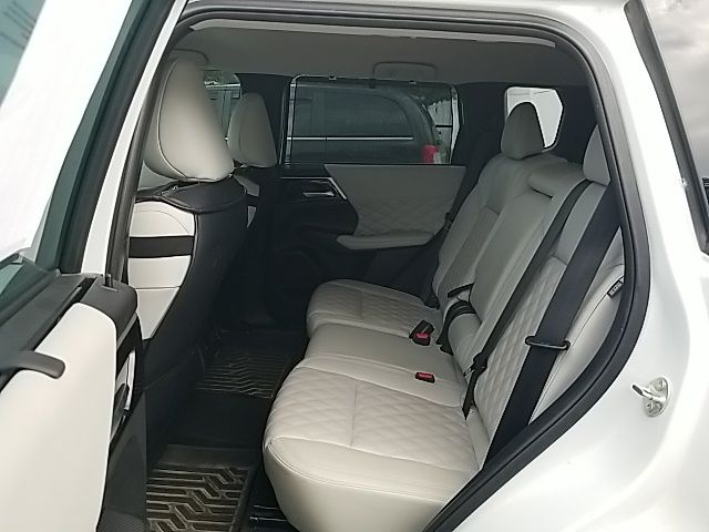 Used 2023 Mitsubishi Outlander SUV