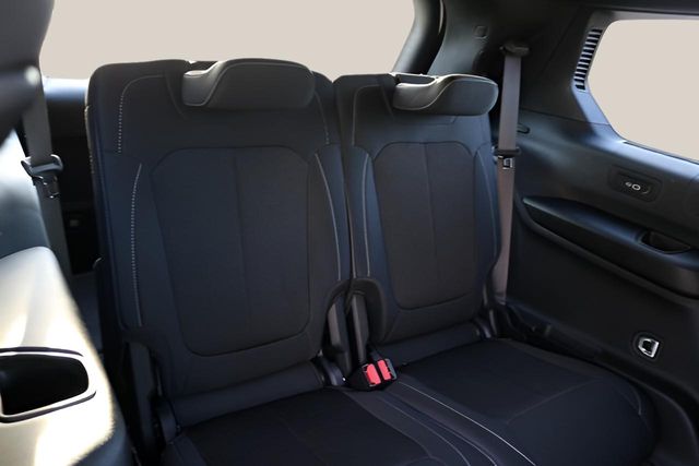 New Car 2025 Jeep Grand Cherokee L  Laredo For Sale Under $35,000 In Austin, Texas