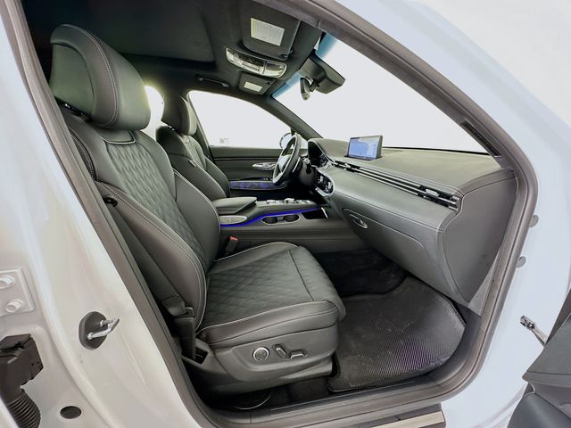 2025 Genesis GV70 Sport Advanced 30