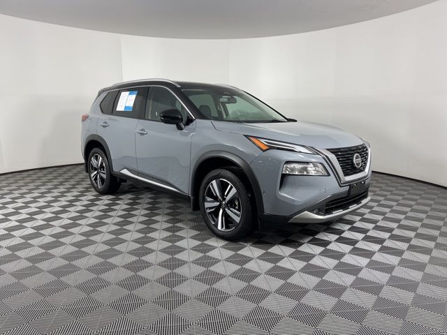 2021 Nissan Rogue Platinum 3