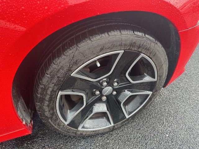 Used 2014 Dodge Charger R/T 4D Sedan