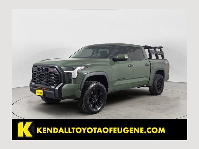 2022 Toyota Tundra Verde (Army Green) Camioneta Todo terreno Automática