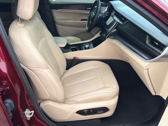Used 2023 Jeep Grand Cherokee L SUV
