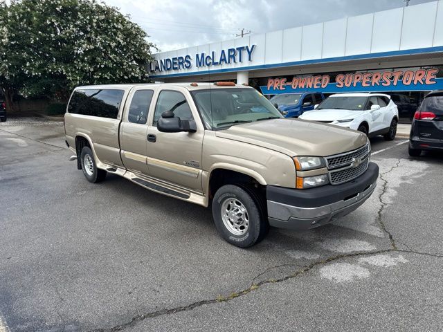 Sandstone Metallic 2005 Chevrolet Silverado 2500HD Pickup Truck Four-Wheel Drive 5-Speed Automatic