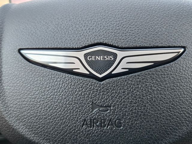 2027 Genesis GV80