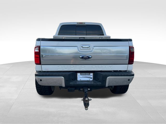 2014 White Platinum Clearcoat Metallic Ford F-250SD Platinum 4X4 Truck