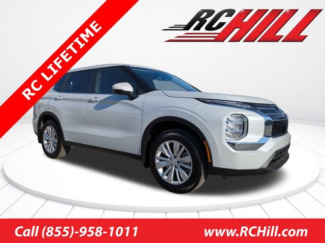 2025 Mitsubishi Outlander ES