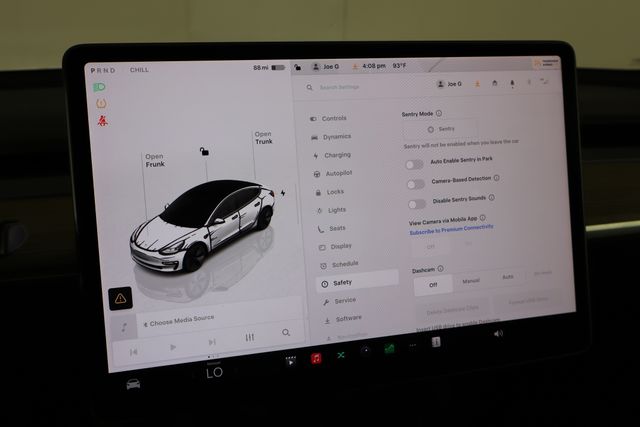TeslaModel 336