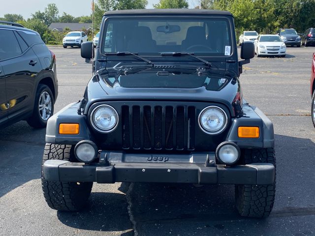 2003 Jeep Wrangler Sport 2