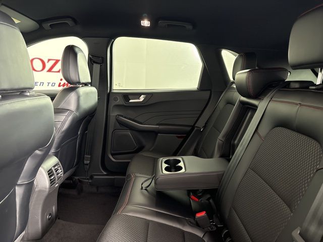 2025 Rapid Red Metallic Tinted Clearcoat Ford Escape ST-Line Select AWD SUV