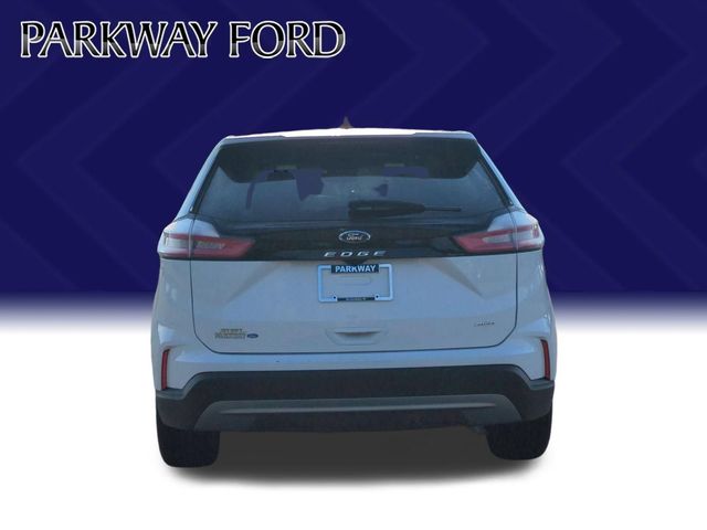 Used 2024 White Ford SEL image 4