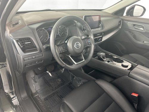 2021 Nissan Rogue SV 7