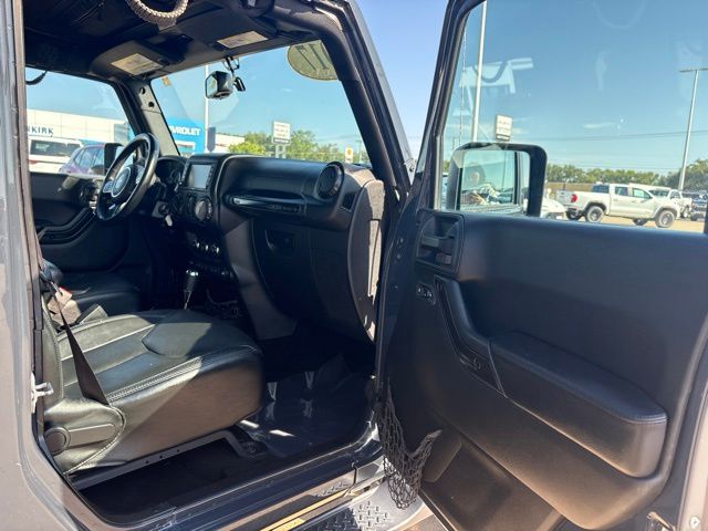 Used 2017 Jeep Wrangler SUV