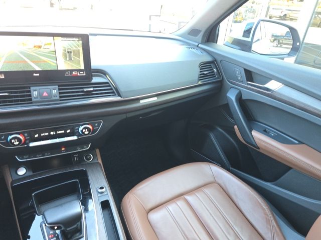 2021 Audi Q5 45 Premium Plus:44947B