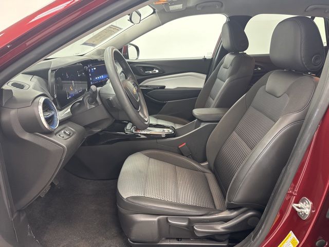 used 2024 Chevrolet Trax car, priced at $20,278